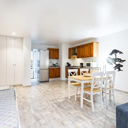 Mesa Del Mar, Views & Sunsets * 타코론테